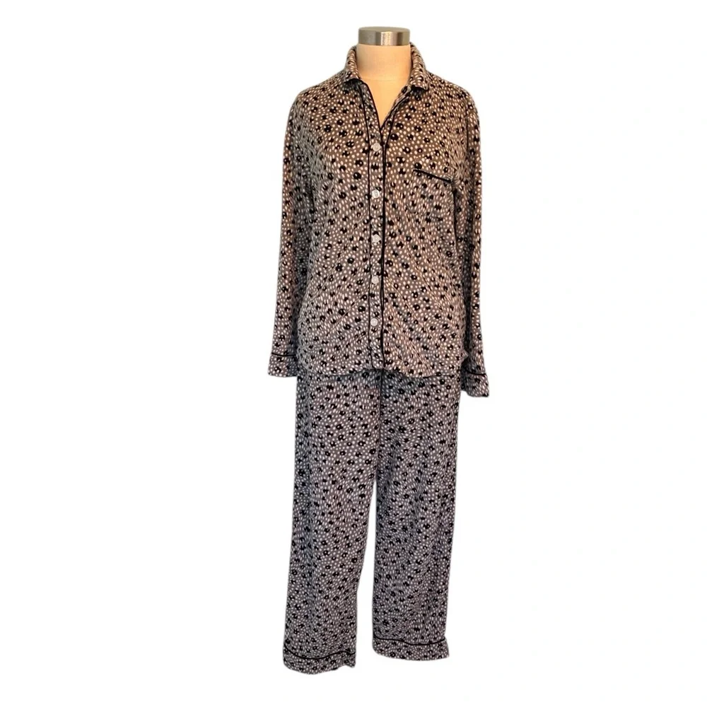 DKNY 2 piece fleece pajama set